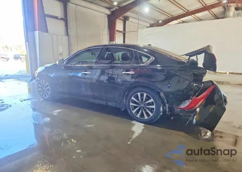 2017 Nissan Altima 2.5 Sv z USA, uszkodzony, nr VIN 1N4AL3AP9HC241578